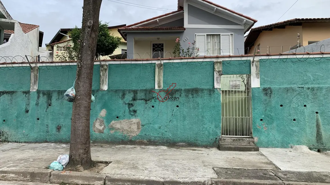 Foto 1 de Casa com 3 quartos à venda, 310m2 em Sao Jose Dos Campos - SP