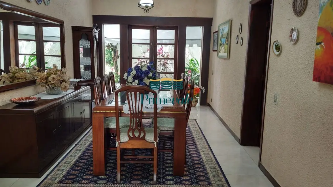 Casa com 5 quartos à venda, 335m2 em Sao Jose Dos Campos - SP - imagem 8 Foto 8 de Casa com 5 quartos à venda, 335m2 em Sao Jose Dos Campos - SP