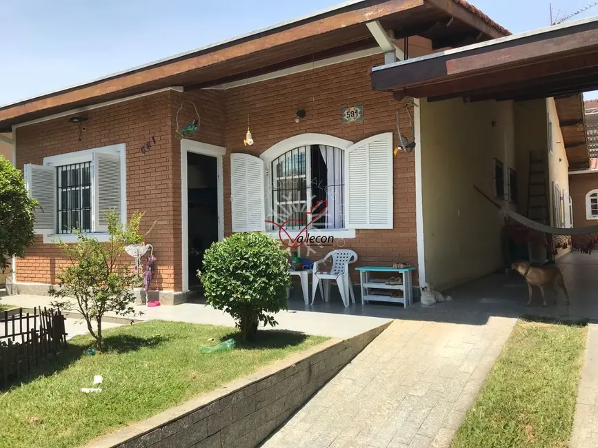 Foto 2 de Casa com 3 quartos à venda, 151m2 em Sao Jose Dos Campos - SP