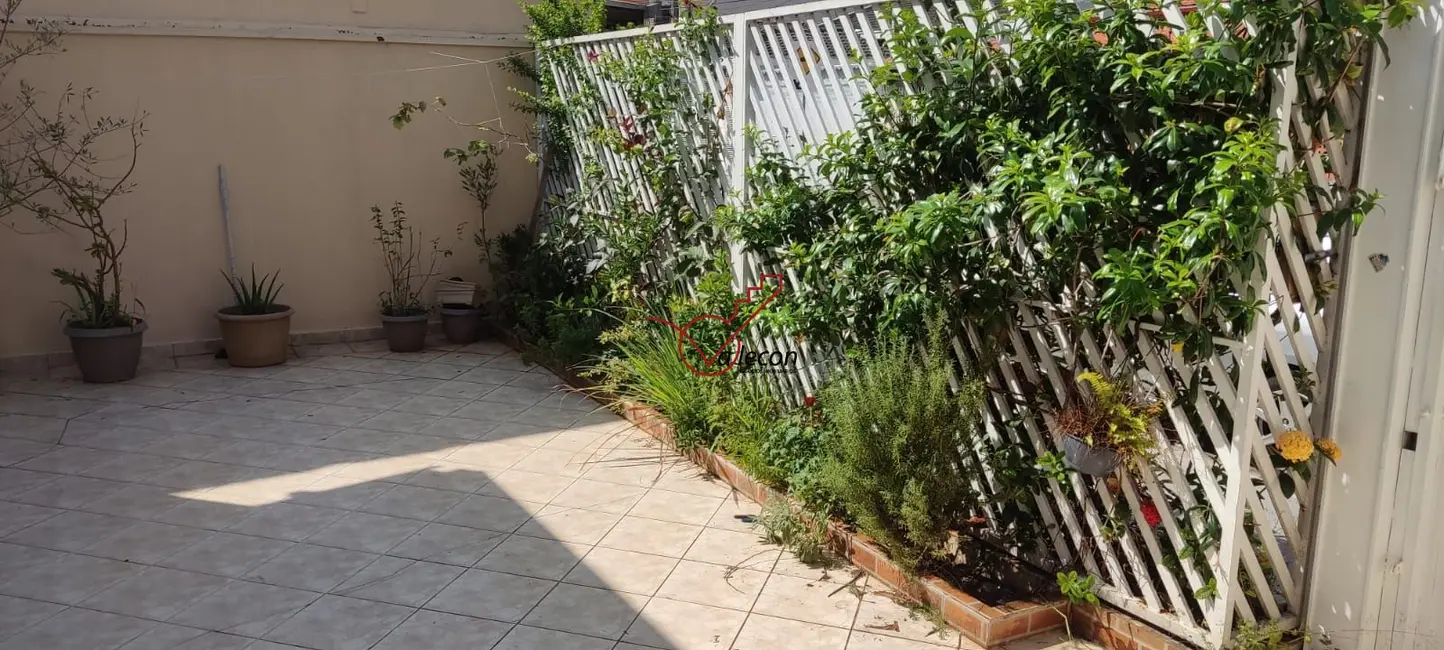 Foto 1 de Sobrado com 3 quartos à venda, 170m2 em Sao Jose Dos Campos - SP