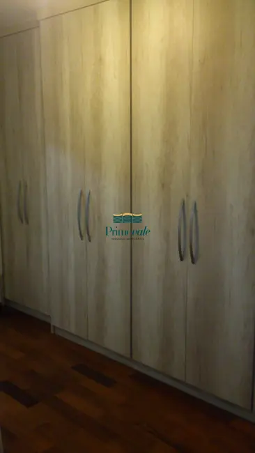 Sobrado com 3 quartos à venda, 170m2 em Sao Jose Dos Campos - SP - imagem 2 Foto 2 de Sobrado com 3 quartos à venda, 170m2 em Sao Jose Dos Campos - SP