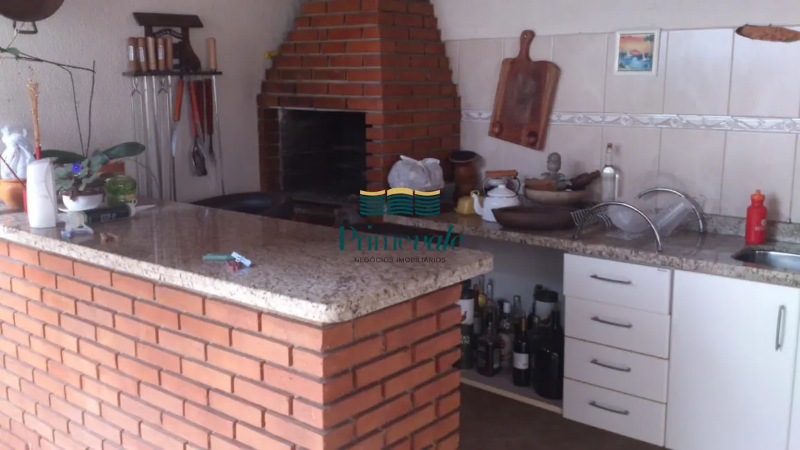 Sobrado com 3 quartos à venda, 170m2 em Sao Jose Dos Campos - SP - imagem 5 Foto 5 de Sobrado com 3 quartos à venda, 170m2 em Sao Jose Dos Campos - SP