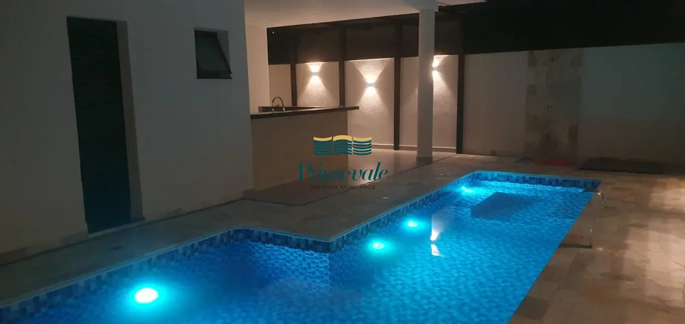 Foto 3 de Casa com 3 quartos à venda, 180m2 em Santa Mônica, Cacapava - SP