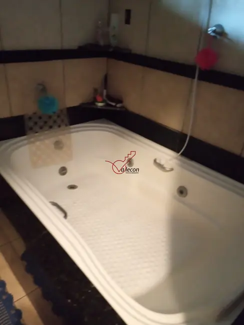 Foto 7 de Casa com 2 quartos à venda, 223m2 em Sao Jose Dos Campos - SP