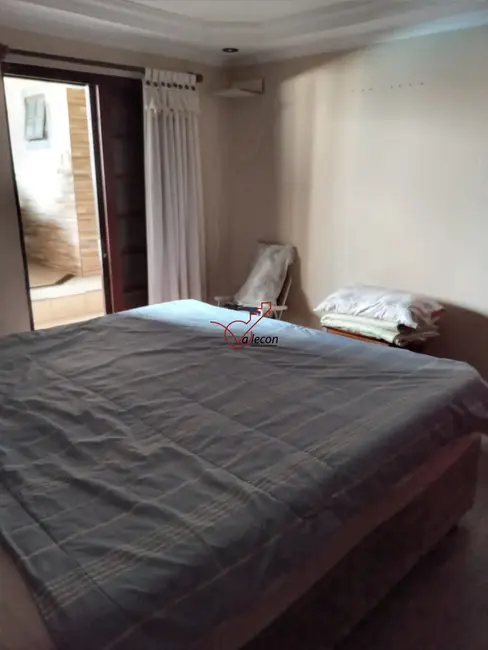 Foto 6 de Casa com 2 quartos à venda, 223m2 em Sao Jose Dos Campos - SP