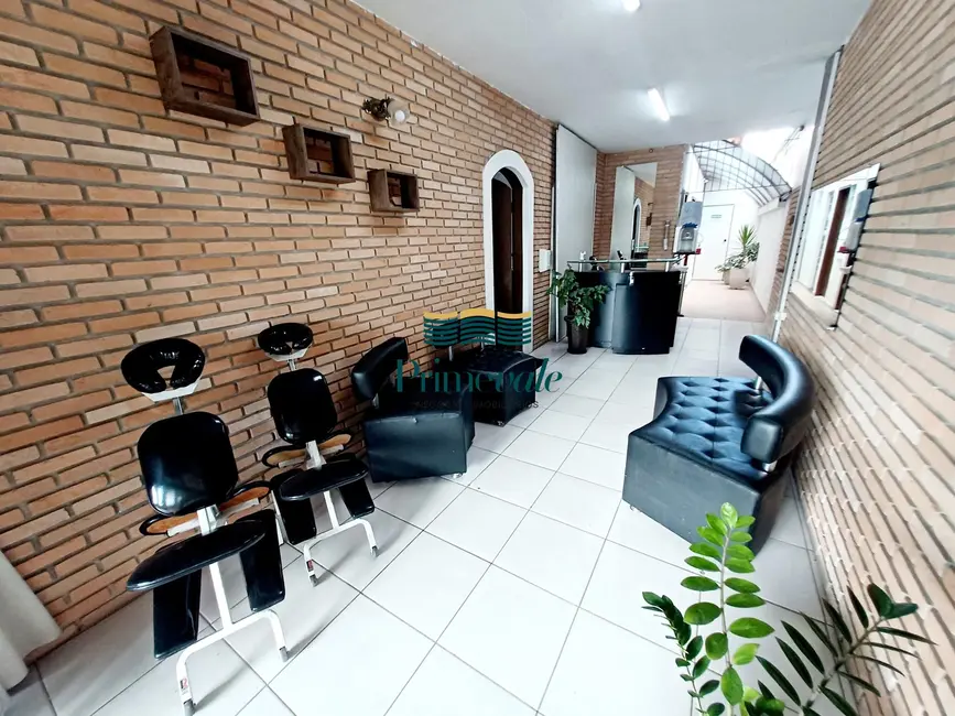 Casa com 4 quartos à venda, 100m2 em Sao Jose Dos Campos - SP - imagem 2 Foto 2 de Casa com 4 quartos à venda, 100m2 em Sao Jose Dos Campos - SP