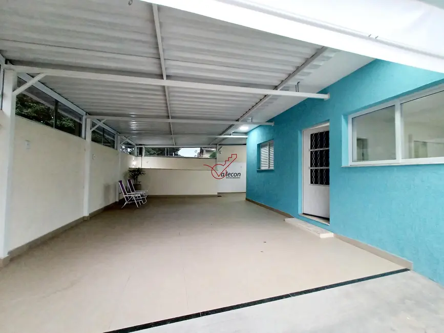 Foto 1 de Sobrado com 5 quartos à venda, 111m2 em Sao Jose Dos Campos - SP