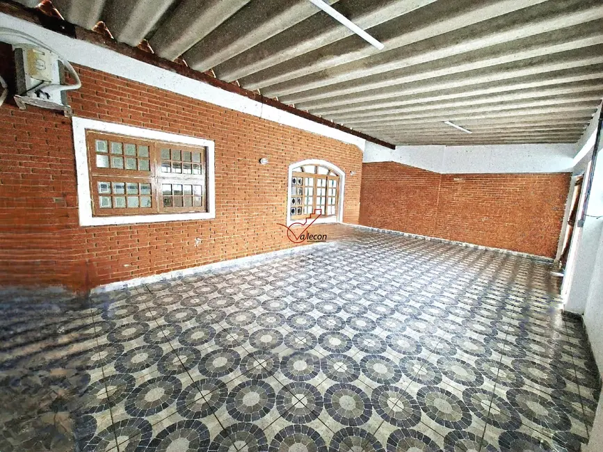Foto 2 de Casa com 4 quartos à venda, 170m2 em Sao Jose Dos Campos - SP