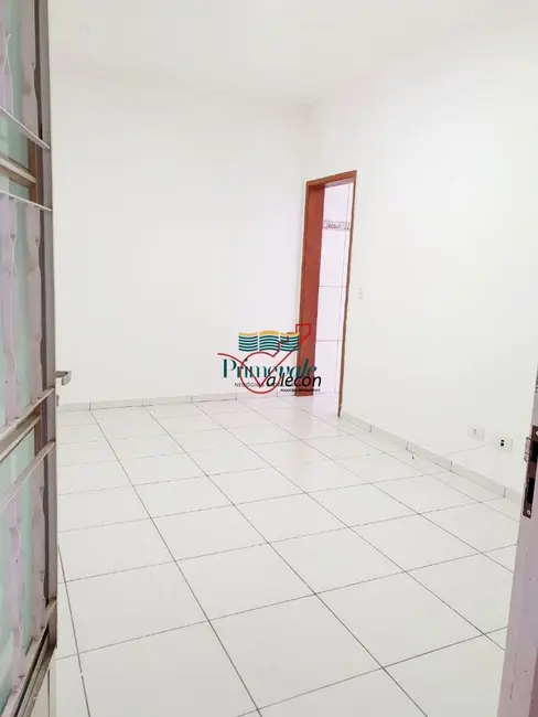 Foto 3 de Casa com 2 quartos à venda, 64m2 em Sao Jose Dos Campos - SP