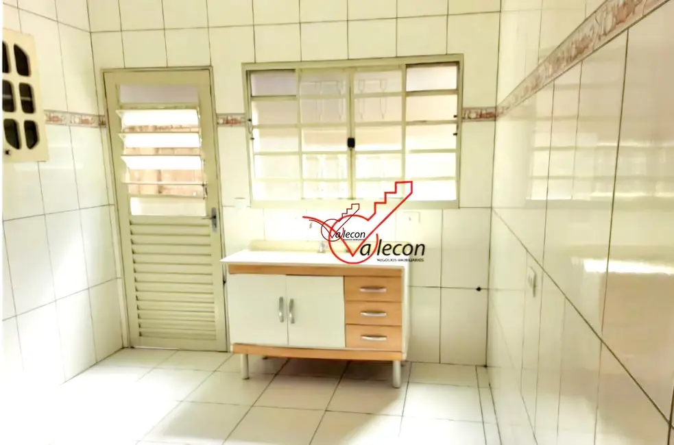 Foto 1 de Casa com 2 quartos à venda, 64m2 em Sao Jose Dos Campos - SP