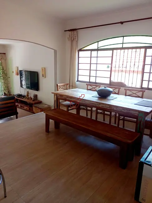 Foto 9 de Casa com 3 quartos à venda, 170m2 em Sao Jose Dos Campos - SP