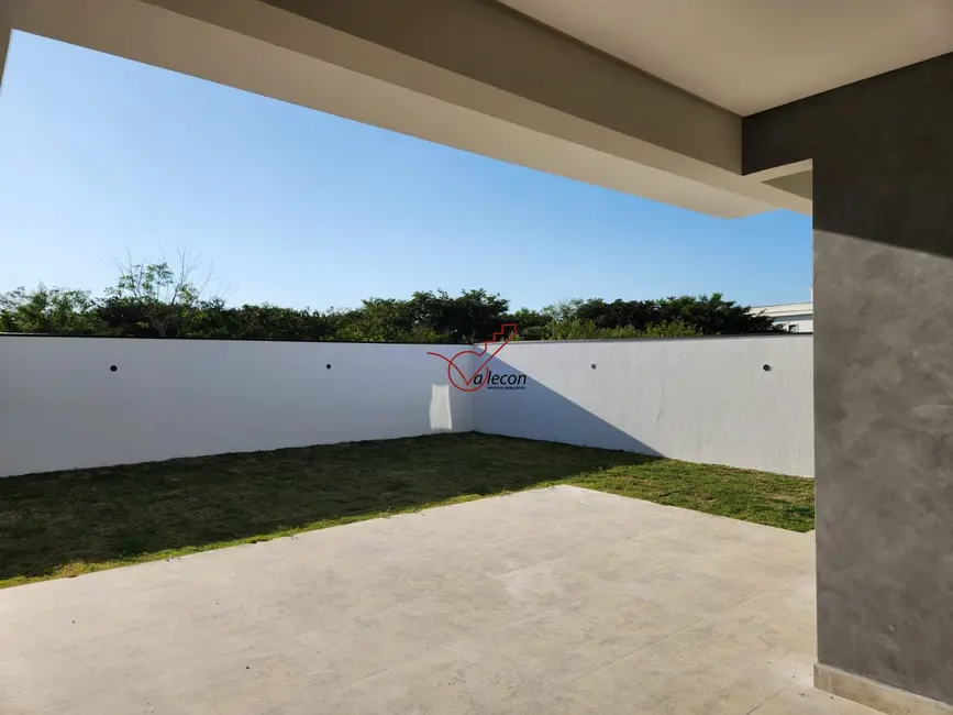 Foto 5 de Casa de Condomínio com 4 quartos à venda, 187m2 em Cacapava - SP