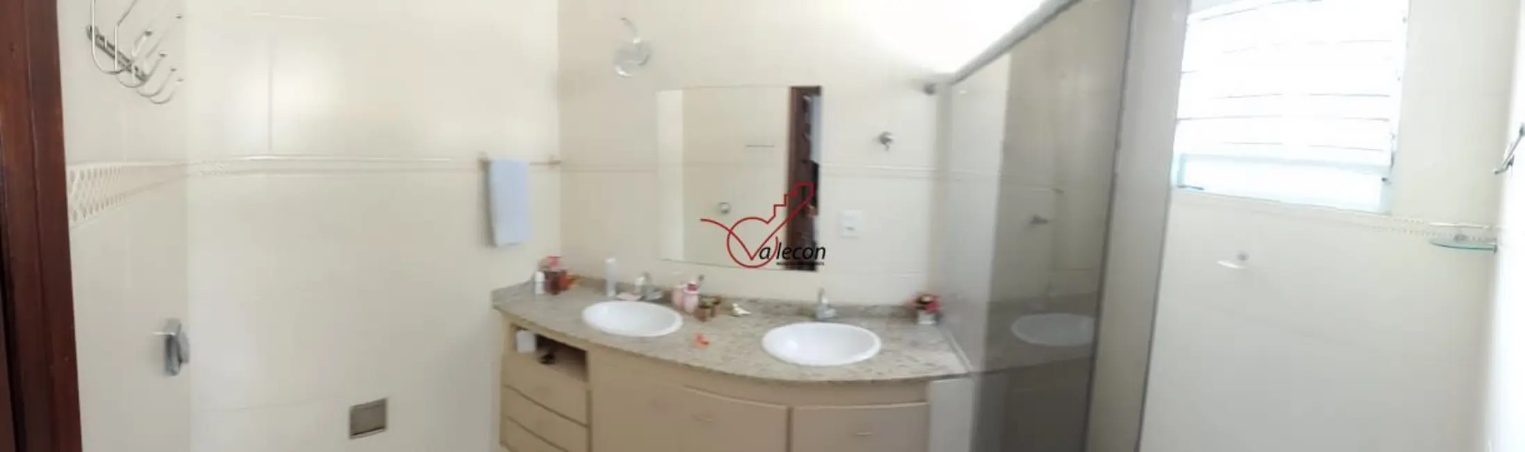 Foto 4 de Casa com 4 quartos à venda, 287m2 em Sao Jose Dos Campos - SP