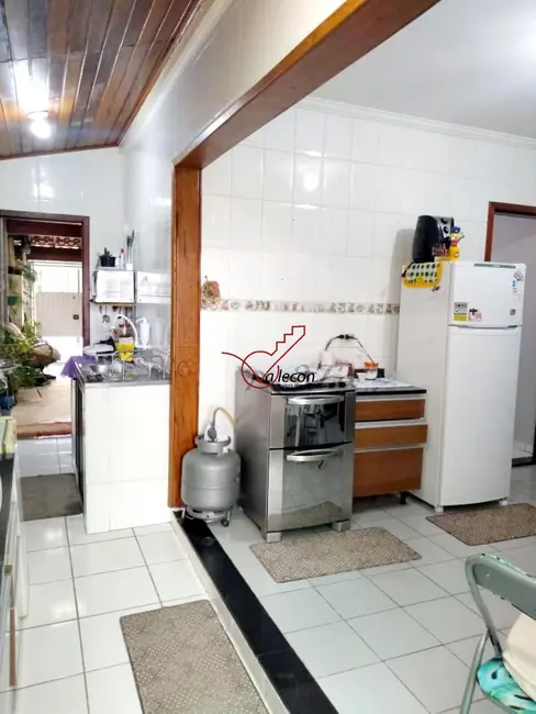 Foto 2 de Casa com 3 quartos à venda, 109m2 em Sao Jose Dos Campos - SP