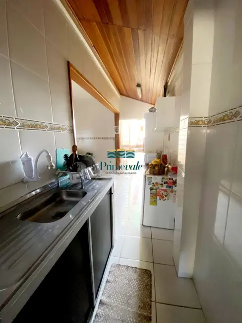 Casa com 3 quartos à venda, 109m2 em Sao Jose Dos Campos - SP - imagem 4 Foto 4 de Casa com 3 quartos à venda, 109m2 em Sao Jose Dos Campos - SP