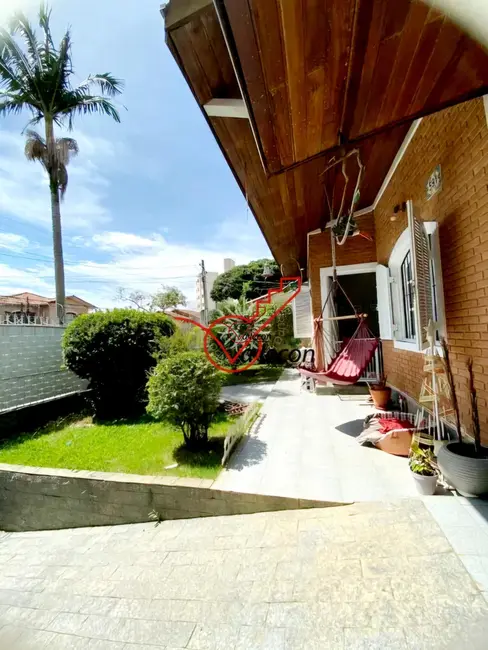 Foto 2 de Casa com 3 quartos à venda, 151m2 em Sao Jose Dos Campos - SP