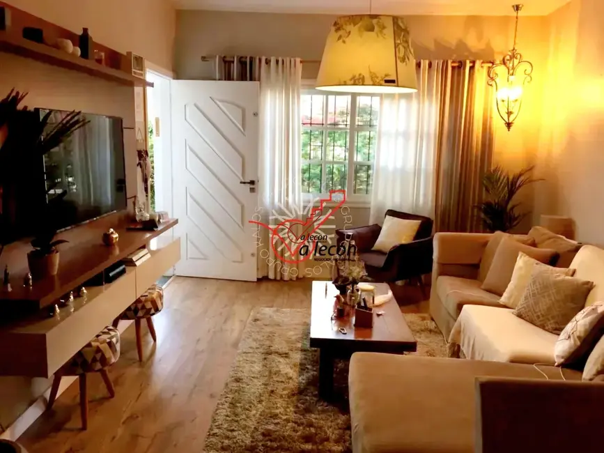 Foto 5 de Casa com 3 quartos à venda, 151m2 em Sao Jose Dos Campos - SP