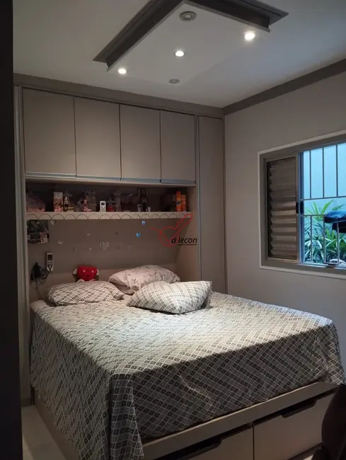 Casa com 3 quartos à venda, 125m2 em Sao Jose Dos Campos - SP - imagem 8 Foto 8 de Casa com 3 quartos à venda, 125m2 em Sao Jose Dos Campos - SP