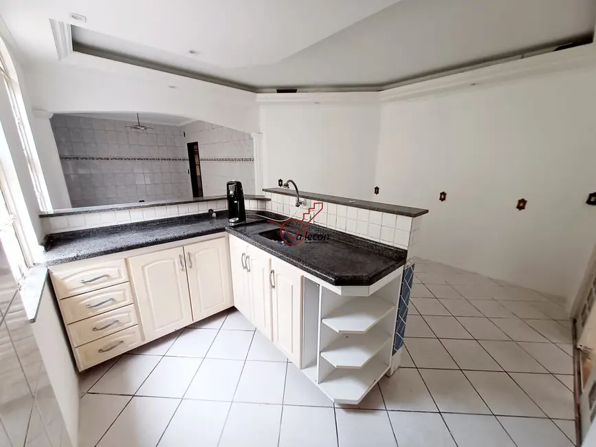 Foto 4 de Sobrado com 4 quartos à venda, 325m2 em Sao Jose Dos Campos - SP