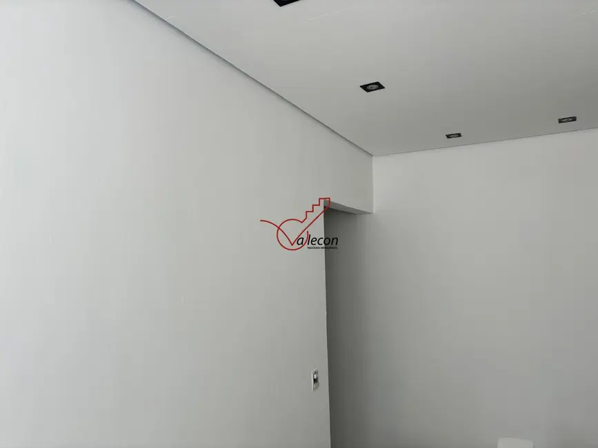 Foto 2 de Kitnet à venda, 15m2 em Sao Jose Dos Campos - SP
