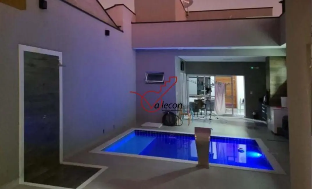 Foto 4 de Casa com 3 quartos à venda, 300m2 em Jardim Santa Maria, Jacarei - SP