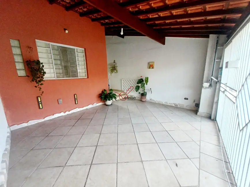 Foto 1 de Sobrado com 3 quartos à venda, 116m2 em Sao Jose Dos Campos - SP