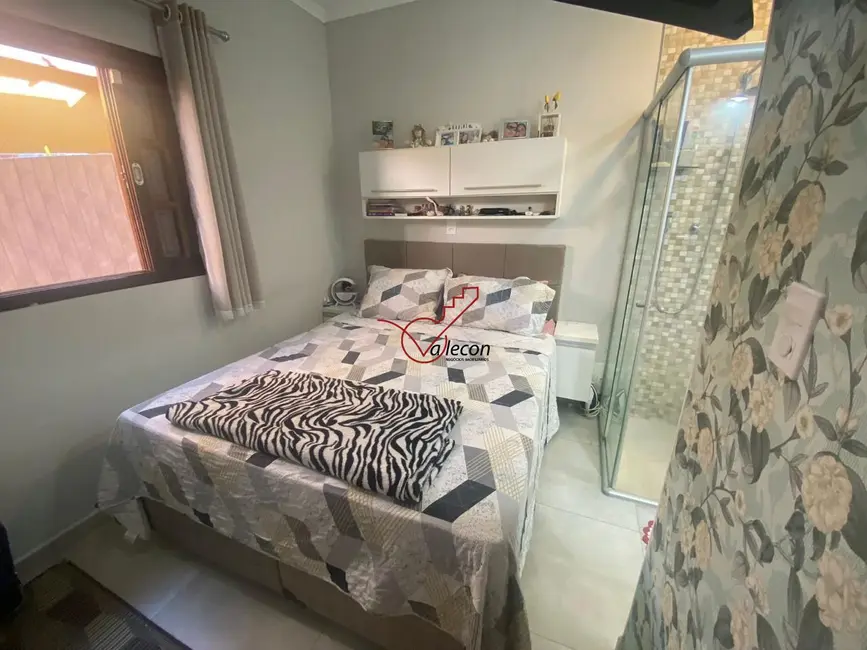 Foto 8 de Casa com 3 quartos à venda, 104m2 em Sao Jose Dos Campos - SP