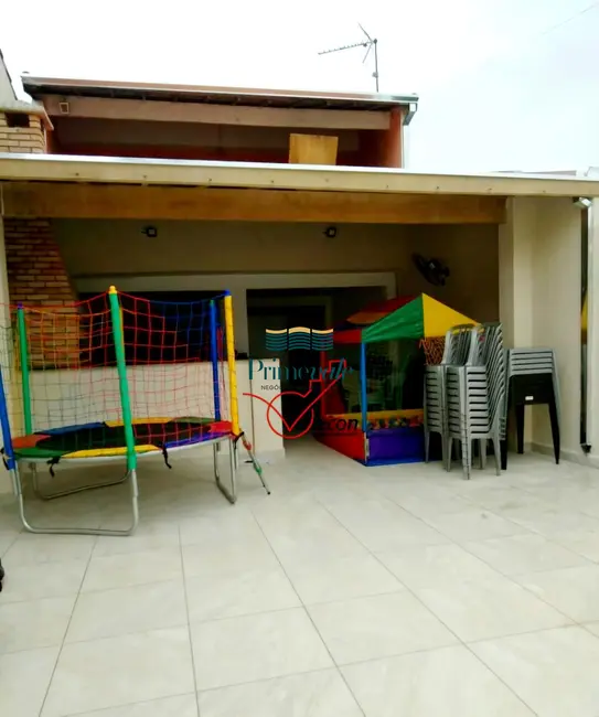 Casa com 2 quartos à venda, 150m2 em Sao Jose Dos Campos - SP - imagem 9 Foto 9 de Casa com 2 quartos à venda, 150m2 em Sao Jose Dos Campos - SP