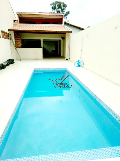 Casa com 2 quartos à venda, 150m2 em Sao Jose Dos Campos - SP - imagem 1 Foto 1 de Casa com 2 quartos à venda, 150m2 em Sao Jose Dos Campos - SP