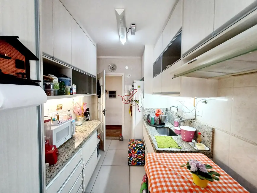 Cobertura com 3 quartos à venda, 150m2 em Sao Jose Dos Campos - SP - imagem 9 Foto 9 de Cobertura com 3 quartos à venda, 150m2 em Sao Jose Dos Campos - SP