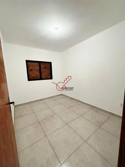 Foto 9 de Casa com 2 quartos à venda, 70m2 em Jardim Panorama, Cacapava - SP