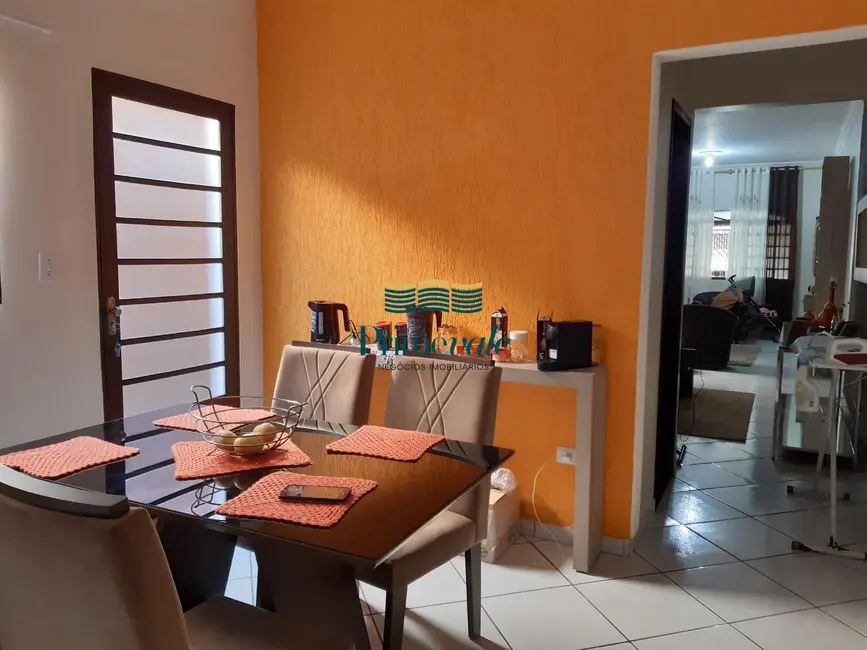 Sobrado com 3 quartos à venda, 168m2 em Sao Jose Dos Campos - SP - imagem 8 Foto 8 de Sobrado com 3 quartos à venda, 168m2 em Sao Jose Dos Campos - SP