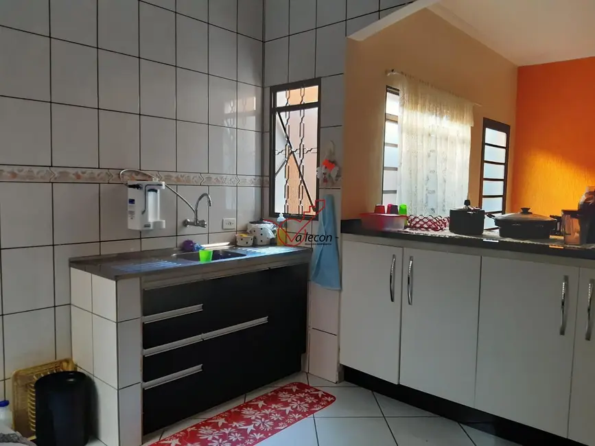 Sobrado com 3 quartos à venda, 168m2 em Sao Jose Dos Campos - SP - imagem 9 Foto 9 de Sobrado com 3 quartos à venda, 168m2 em Sao Jose Dos Campos - SP