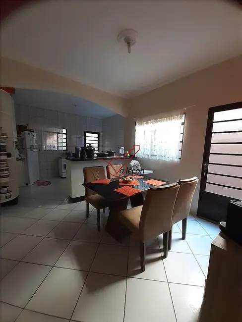 Sobrado com 3 quartos à venda, 168m2 em Sao Jose Dos Campos - SP - imagem 7 Foto 7 de Sobrado com 3 quartos à venda, 168m2 em Sao Jose Dos Campos - SP