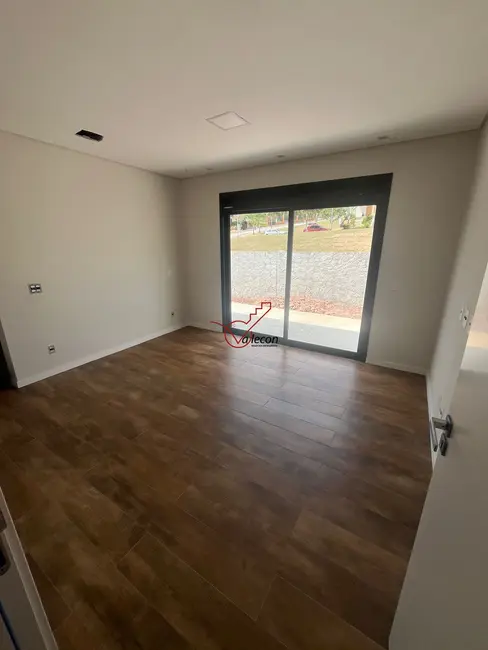 Casa com 4 quartos à venda, 580m2 em Sao Jose Dos Campos - SP - imagem 6 Foto 6 de Casa com 4 quartos à venda, 580m2 em Sao Jose Dos Campos - SP