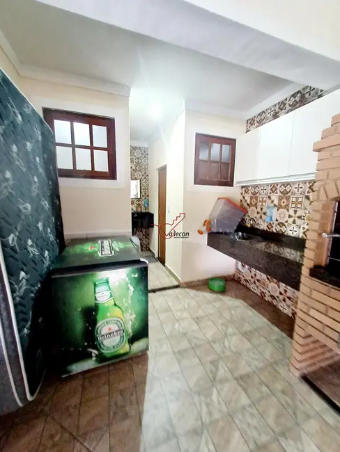 Chácara com 2 quartos à venda, 1000m2 em Sao Jose Dos Campos - SP - imagem 4 Foto 4 de Chácara com 2 quartos à venda, 1000m2 em Sao Jose Dos Campos - SP