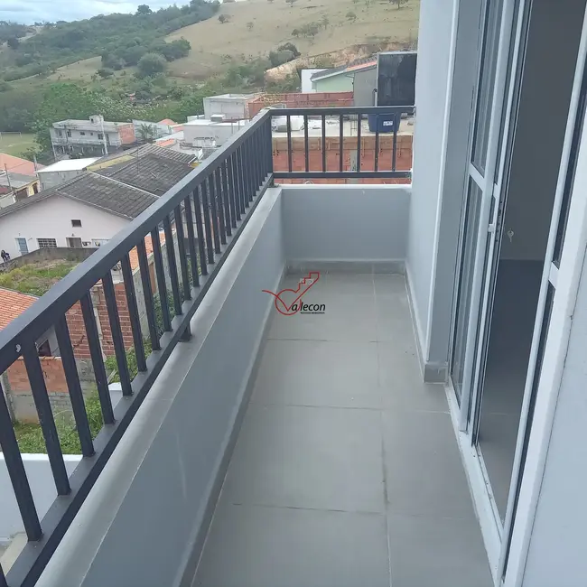 Foto 2 de Casa com 2 quartos à venda, 68m2 em Sao Jose Dos Campos - SP