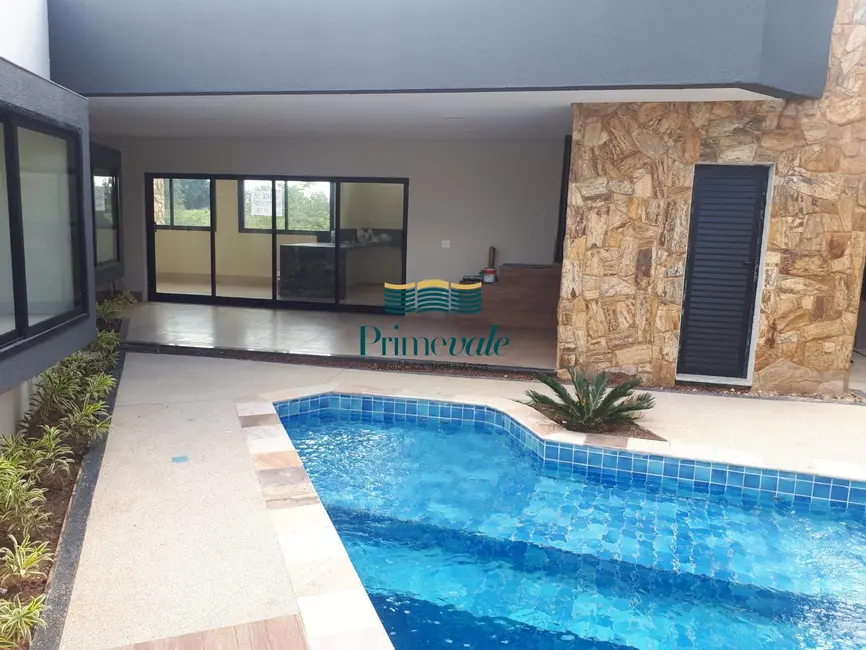 Foto 2 de Casa de Condomínio com 4 quartos à venda, 200m2 em Cacapava - SP