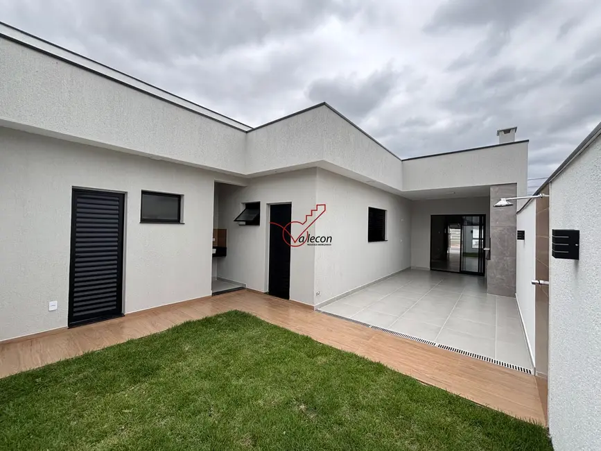 Foto 1 de Casa com 3 quartos à venda, 175m2 em Cacapava - SP