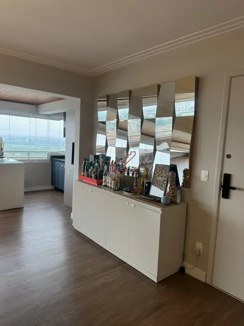 Foto 6 de Apartamento com 3 quartos à venda, 154m2 em Sao Jose Dos Campos - SP