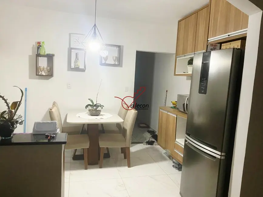 Casa com 3 quartos à venda, 75m2 em Sao Jose Dos Campos - SP - imagem 5 Foto 5 de Casa com 3 quartos à venda, 75m2 em Sao Jose Dos Campos - SP