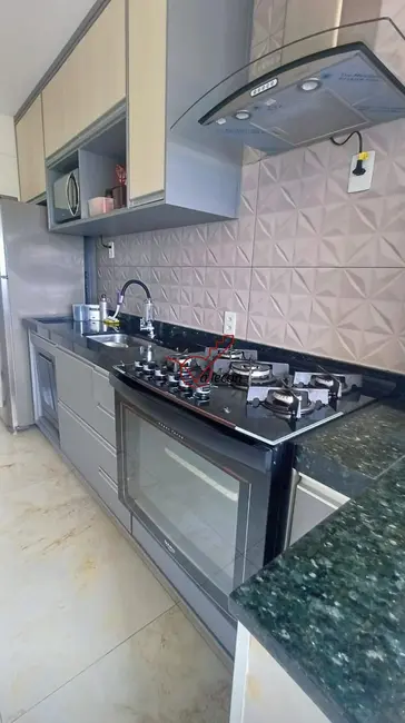 Foto 4 de Cobertura com 3 quartos à venda, 132m2 em Vila Paraíso, Cacapava - SP