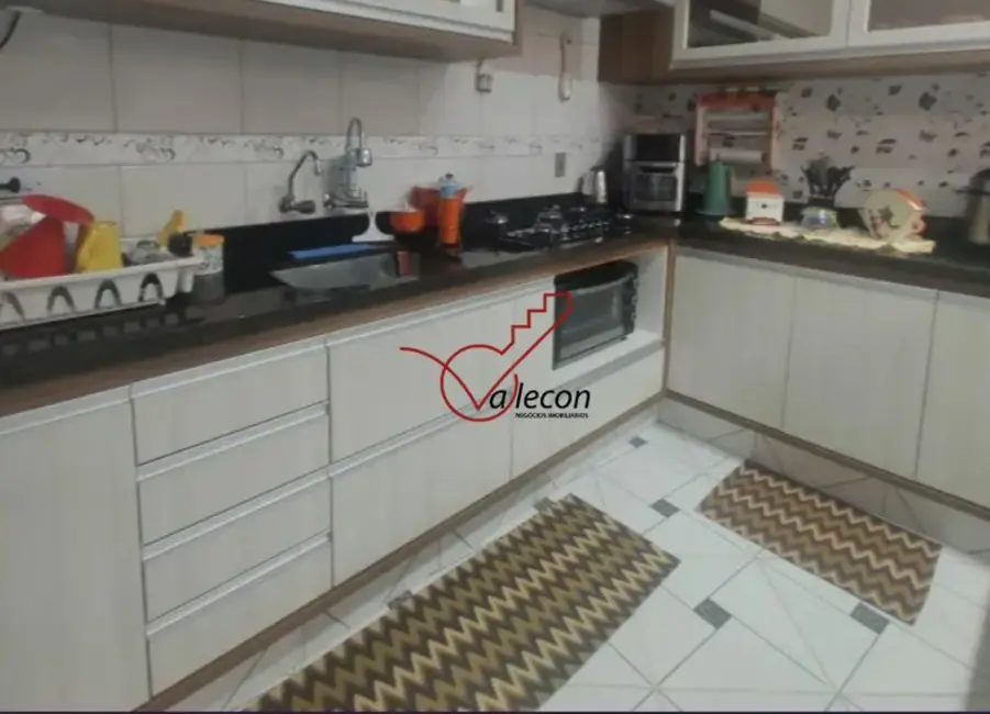 Foto 7 de Sobrado com 3 quartos à venda, 200m2 em Sao Jose Dos Campos - SP