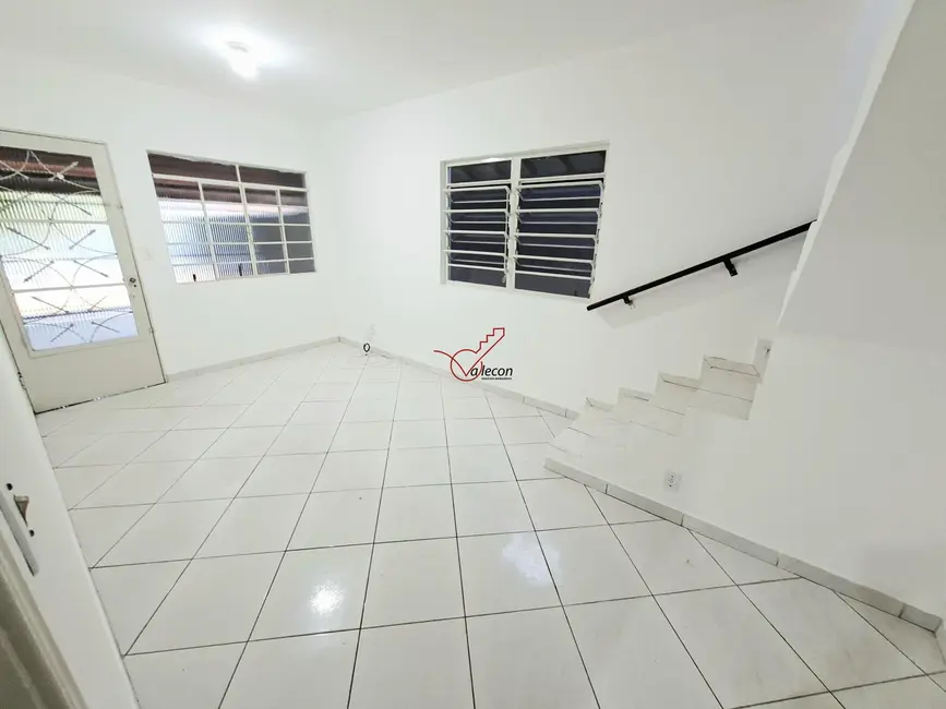 Foto 7 de Casa com 3 quartos para alugar, 200m2 em Sao Jose Dos Campos - SP
