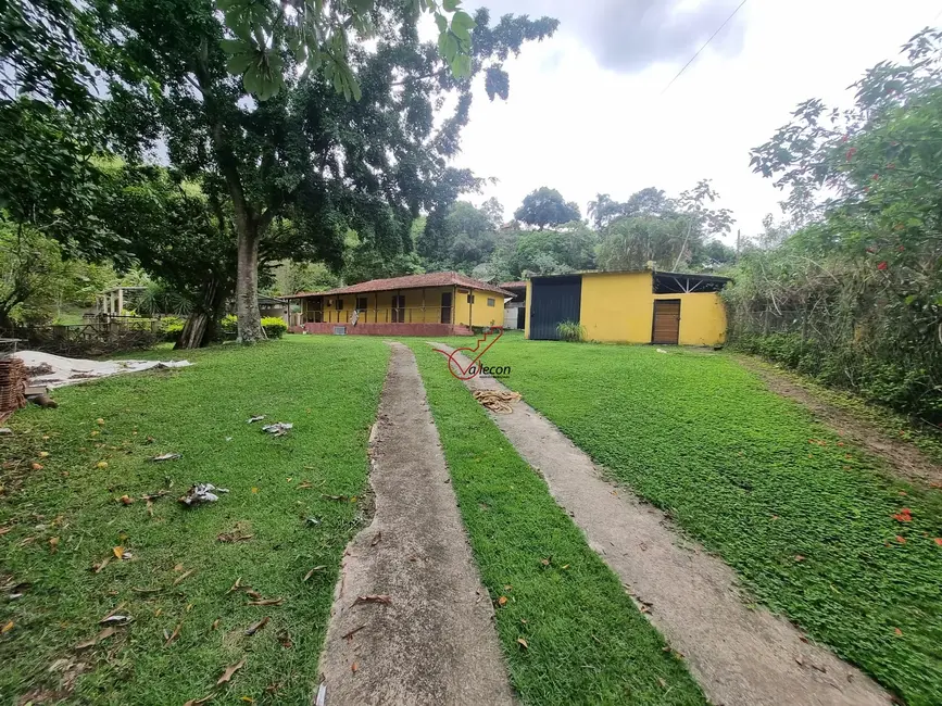Chácara com 3 quartos para alugar, 2500m2 em Sao Jose Dos Campos - SP - imagem 2 Foto 2 de Chácara com 3 quartos para alugar, 2500m2 em Sao Jose Dos Campos - SP