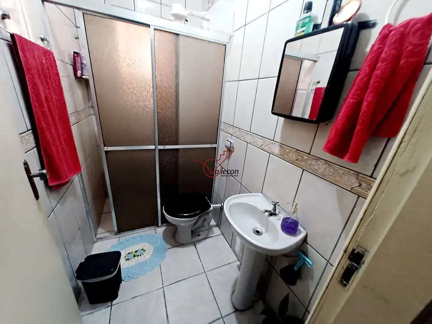 Sobrado com 3 quartos à venda, 89m2 em Sao Jose Dos Campos - SP - imagem 5 Foto 5 de Sobrado com 3 quartos à venda, 89m2 em Sao Jose Dos Campos - SP