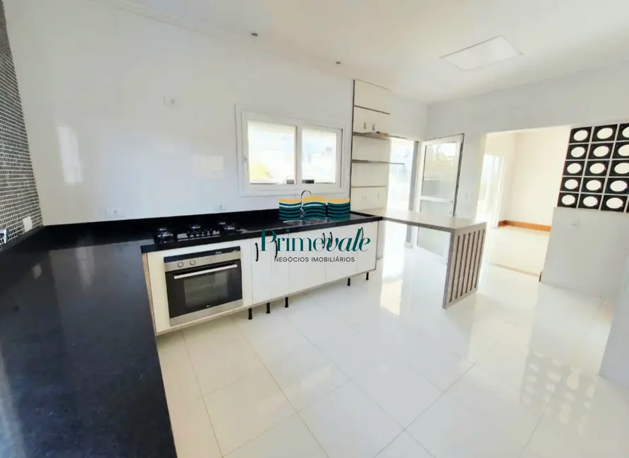 Foto 5 de Casa de Condomínio com 5 quartos para alugar, 330m2 em Sao Jose Dos Campos - SP