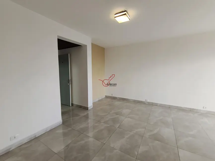 Apartamento com 2 quartos para alugar, 112m2 em Sao Jose Dos Campos - SP - imagem 7 Foto 7 de Apartamento com 2 quartos para alugar, 112m2 em Sao Jose Dos Campos - SP