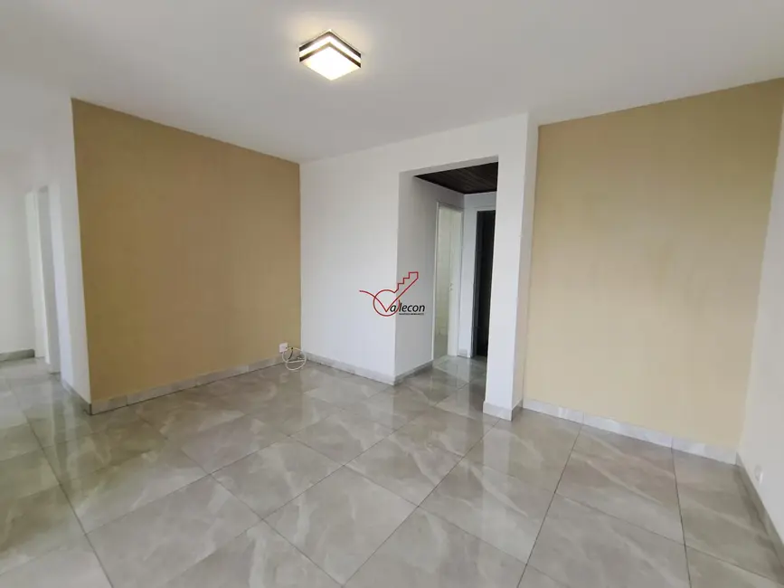Apartamento com 2 quartos para alugar, 112m2 em Sao Jose Dos Campos - SP - imagem 4 Foto 4 de Apartamento com 2 quartos para alugar, 112m2 em Sao Jose Dos Campos - SP
