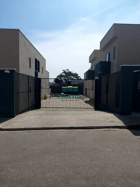 Foto 2 de Casa de Condomínio com 3 quartos à venda, 60m2 em Sao Jose Dos Campos - SP